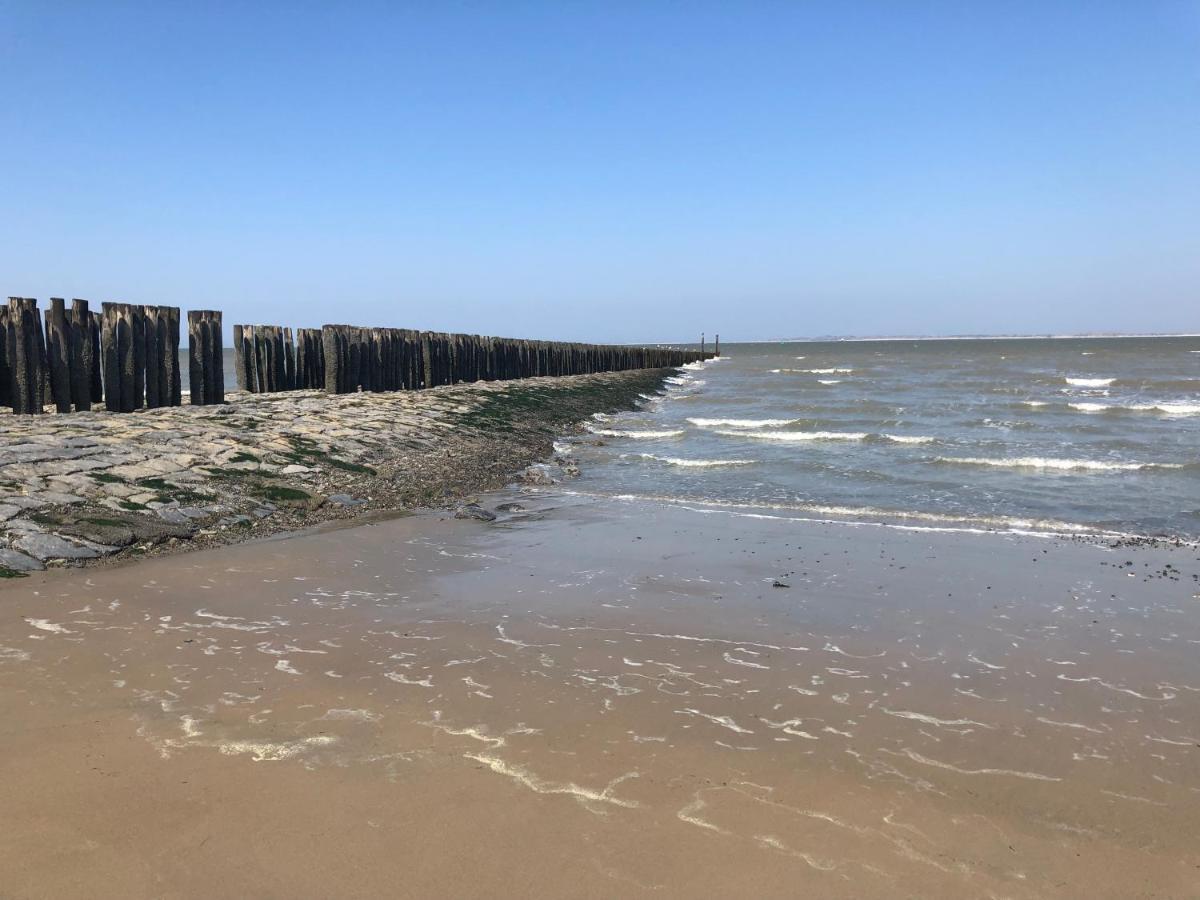 Appartement De Graanzolder Aan Zeeuwse Kust Hoofdplaat Bagian luar foto